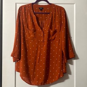 Torrid Size 1 (14-16) Harper Blouse - Rust w/ white diamonds